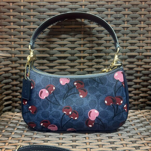 coach Teri Shoulder Bag In Signature Canvas With Cherry Print cy694 - Picture 2 of 7